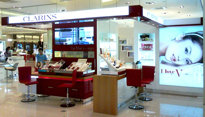 CLARINS